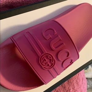 Gucci slides